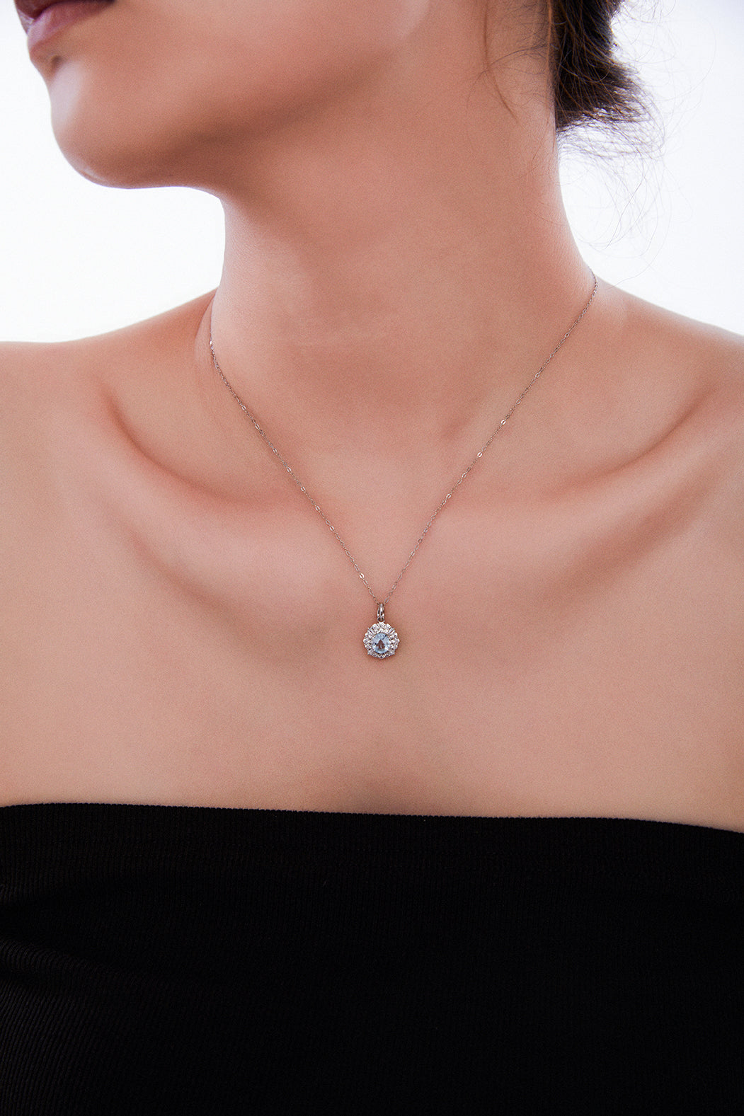 Ethereal Glow Topaz Necklace – 925 Sterling Silver